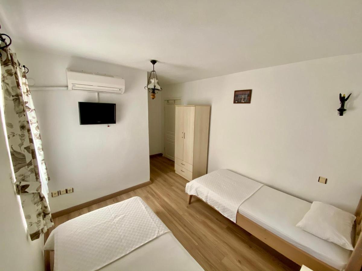 Ada Hotel Bozcaada Bagian luar foto