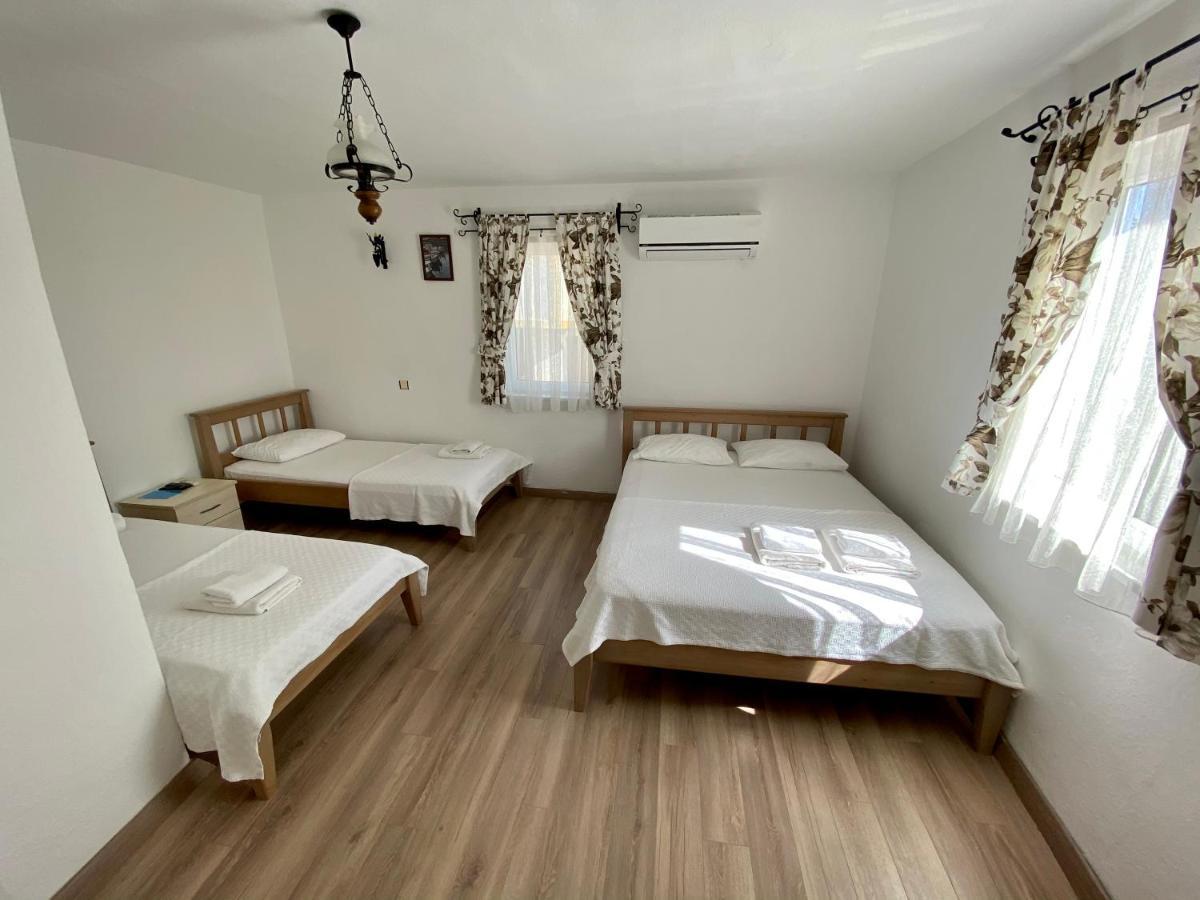 Ada Hotel Bozcaada Bagian luar foto
